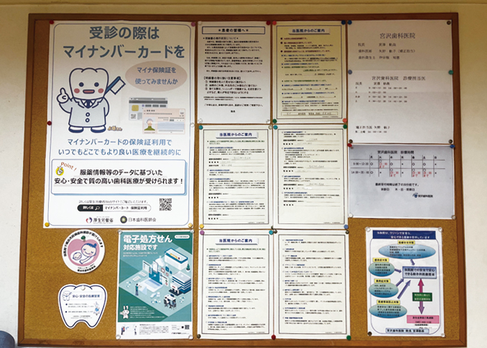 �@���f����